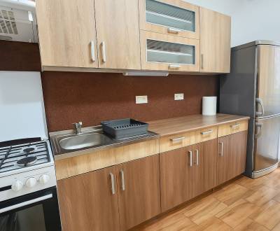 Prenájom trojizbového bytu v Banskej Štiavnici