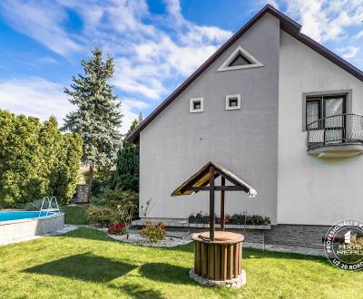 5-izbový rodinný dom s garážou, BA Kramáre, Stará Klenová