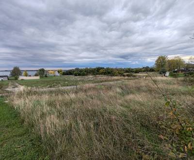 Rekreačný pozemok na Zemplínskej Šírave v obci Klokočov – pri pláži