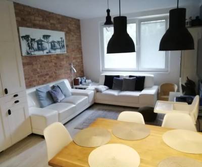 3-izb. byt, Chlumeckého ul., Ružinov, kompletná rekošntrukcia