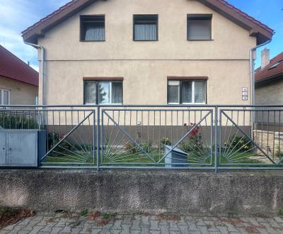 Ponúkame na prenájom 4izb. rodinný dom v obci Tomášov pri Bratislave