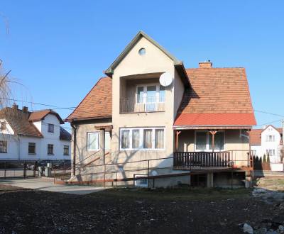  Rodinný dom 979 m2 Turčianske Teplice  na predaj 