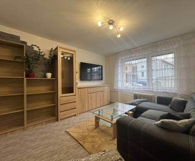 PRENÁJOM, 2 izbový byt na Kukorelliho ulici, Humenné