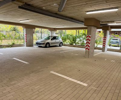 NA PRENÁJOM GARÁŽOVÉ STÁTIE, SADOVÁ UL. SENICA
