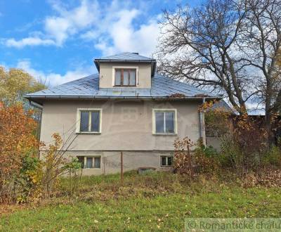 Dom v pôvodnom stave na krásnom pozemku (2130m2) v malej dedinke na Li