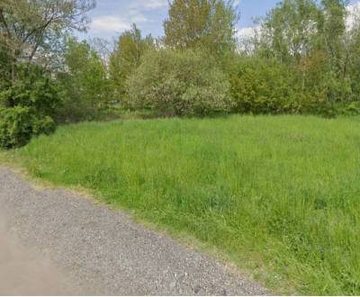 Stavebný pozemok, v obci Hôrky, Exkluzívne