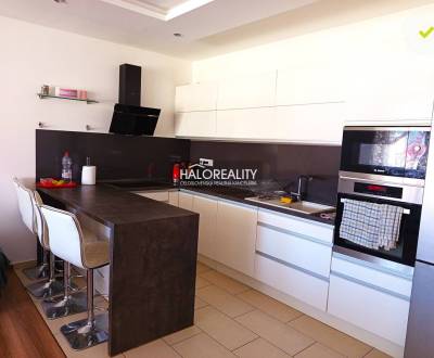 Prenájom, trojizbový byt Štefanová