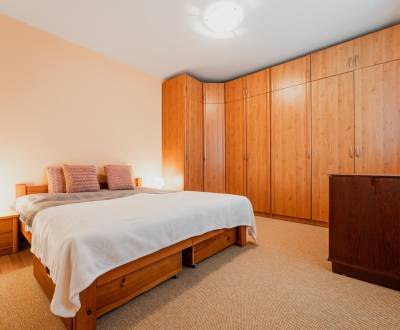 VÝBORNÁ CENA  3 izbový byt Armádna ulica v Trenčíne 