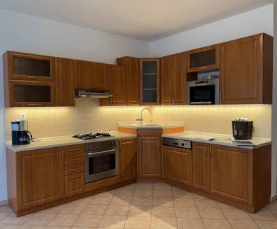 3 Izbový byt na ulici Jozefa Krónera na prenájom