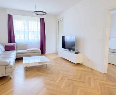 MODERNÝ 2i byt, NOVOSTAVBA, BALKÓN, LOGGIA,PARKING,KLÍMA, Bezručova ul