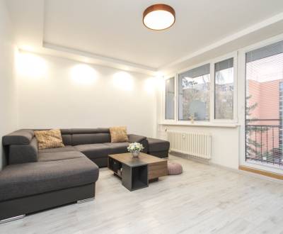 3i byt 70m2 + 5m2 balkón, ul. Šafárikova - Trenčín