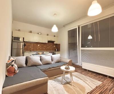 PRENÁJOM - 2-izbový byt s výhľadom na Kalváriu v projekte Nová Nitra