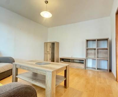 Prenájom: 2-izbový byt na Sihoti v Trenčíne