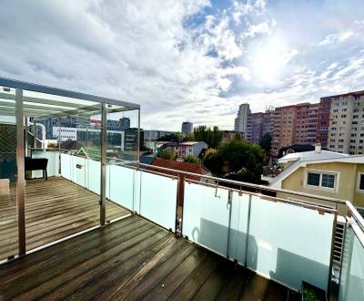 Nivy» Super 4i mezonet s terasou a garážou na Štrkovci/eng.text inside