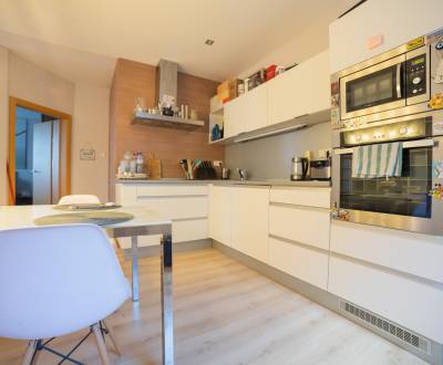 Na prenájom 2 izbový byt Martin