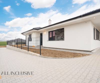 POSLEDNÁ VOĽNÁ NOVOSTAVBA | KUZMICE 