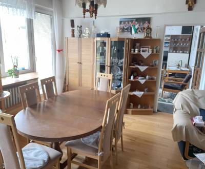 4-izb. byt v blízkosti Horského parku, BA I - Staré Mesto