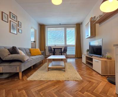 Prenájom, 1,5i, Košice- Staré mesto, Vojenská, zariadený