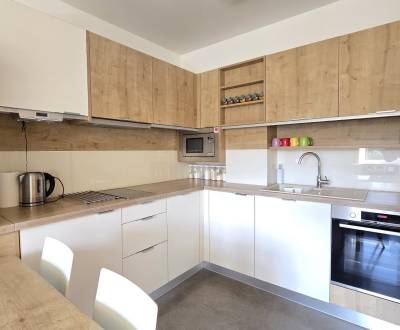 HD REALITY, Ponúka na Predaj 3-izbový apartmán s veľkou terasou