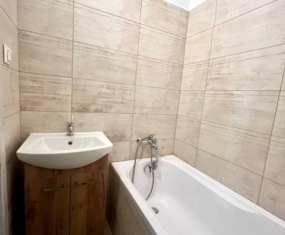 Ponúka na PREDAJ kompletne zrekonštruovaný 2 iz