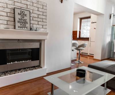 REAL-H PONÚKA PRIESTRANNÝ 2 -IZBOVÝ BYT V OBĽÚBENEJ LOKALITE