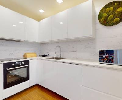 Na predaj moderný, zrekonštruovaný dom v Holíči.