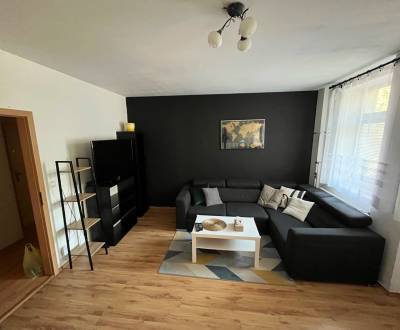 2-izb. byt v tehlovom dome, Záhradnícka ul., Ružinov - Nivy