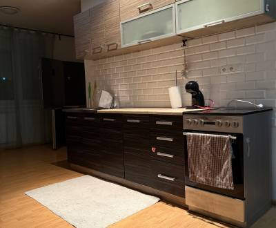 Prenájom 3-izb. byt kpt.J.Nálepku - zariadený 