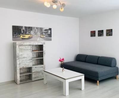 Na predaj 2-i byt s terasou pri Bratislavskom hrade