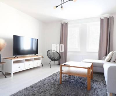 3 izbový kompletne zrekonštruovaný byt v centre mesta na prenájom