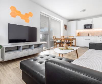 Rezervované! Moderný 3-izbový rodinný dom v Slovenskom Grobe