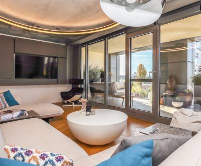 Jedinečný luxusný 3 izbový penthouse s terasou pri Modrom kostolíku