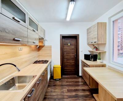 4 IZ. BYT, PREŠOV, MAGURSKÁ, VLASTNÉ KÚRENIE, KLIMATIZÁCIA!