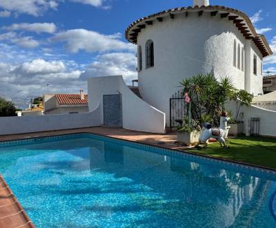 Vila Albir, 5 spální, 3 kúpeľne, samostatný bazén 