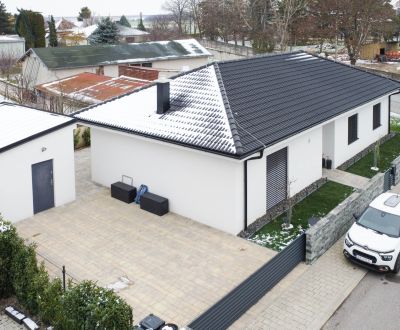 Prenajaté  4-IZBOVÝ BUNGALOV, PAVLICE 140 m² + 20 m² záhr.d