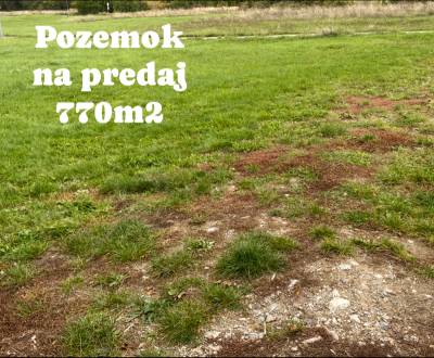 Stavebný pozemok priamo v Michalovciach - všetky IS - 770 m2
