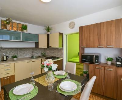 PRENÁJOM, 1-izbový byt,37 m², Horná ulica, Banská Bystrica