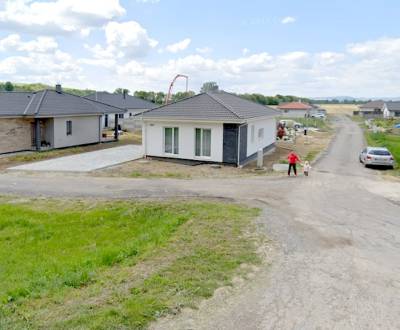 ***NOVÁ CENA***Stavebný pozemok 591m2 v novej lokalite, Modrovka