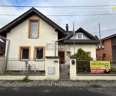 REZERVOVANÉ - Predaj, rodinný dom Prievidza - EXKLUZ...