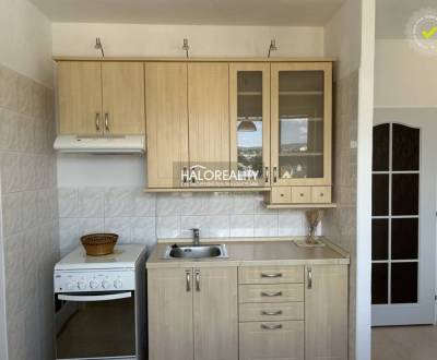 Prenájom, jednoizbový byt Prievidza, Čierne Mesto - ...