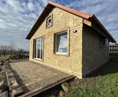 Kamenný klenot nad Šahami: Štýlová novostavba 