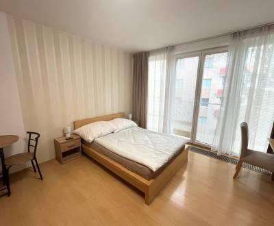 Prenájom 1-izbový byt Žilina Vlčince