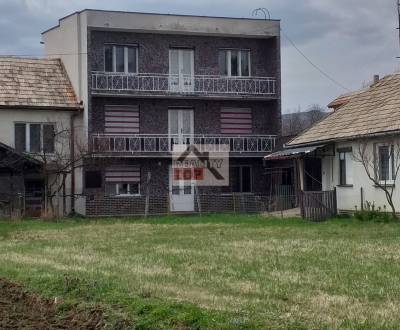 Rodinný dom - priestranný, dvojgeneračný, investičná príležitosť