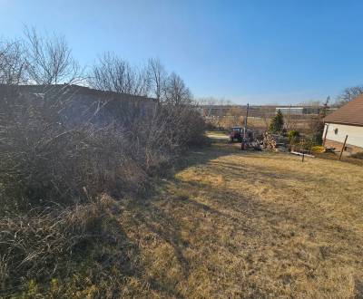 Predám pozemok so st.rodinným domom v Rumanovej 