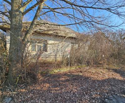 Predám pozemok so st.rodinným domom v Rumanovej len 67000€