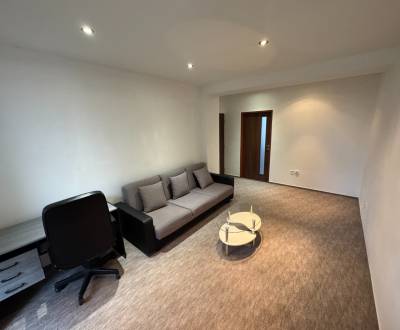 REZERVOVANÝ 2 izbový zrekonštruovaný byt na predaj - Martin Podháj