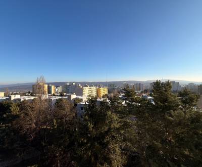 BÝVANIE BEZ INVESTÍCIÍ - 3 IZBOVÝ BYT S LODŽIOU| DUBRAVKA