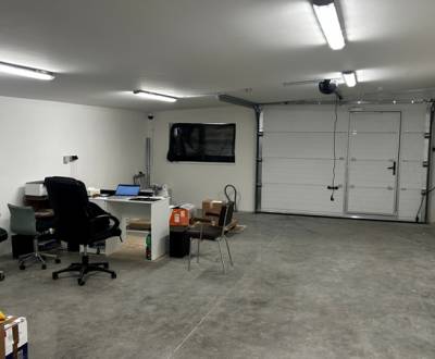 PRENÁJOM  SKLAD./VÝROB.PRIESTOR, SABINOV, UL. POD ŠVABĽOVKOU