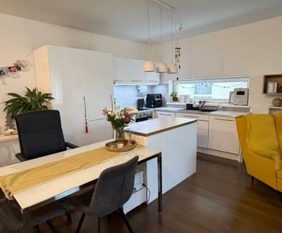 Rezervovaný!!!Krásny 2 izbový byt vo výbornej lokalite 199.000,- Eur