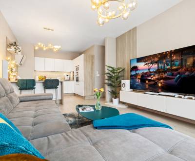 NUERA︱SLNEČNICE - Moderný 2-izbový byt s balkónom a výborným vybavením